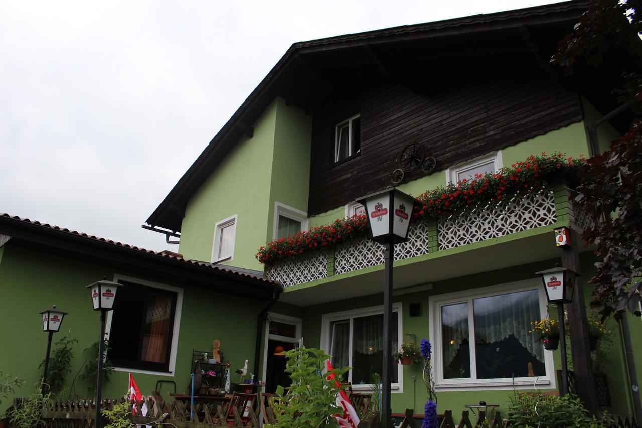 Gasthaus Zum Stadtwald Rottenmann Buitenkant foto