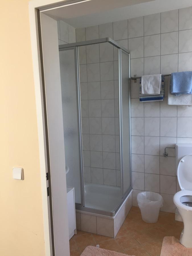 Gasthaus Zum Stadtwald Rottenmann Buitenkant foto
